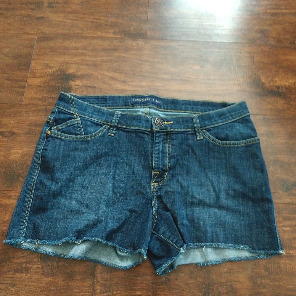 Rock & Republic Cut-Off Jean shorts, size 12